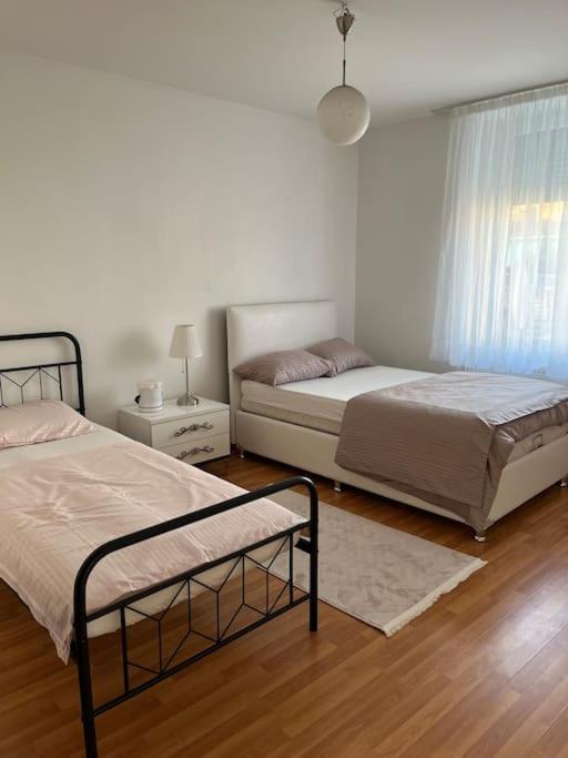 Appartement Des 3 Frontieres Saint-Louis  Esterno foto